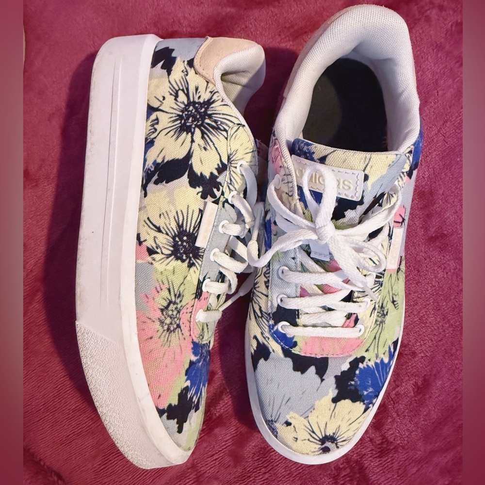Adidas Women's Floral Sneakers - Blue and Pink - Picture 8 of 9